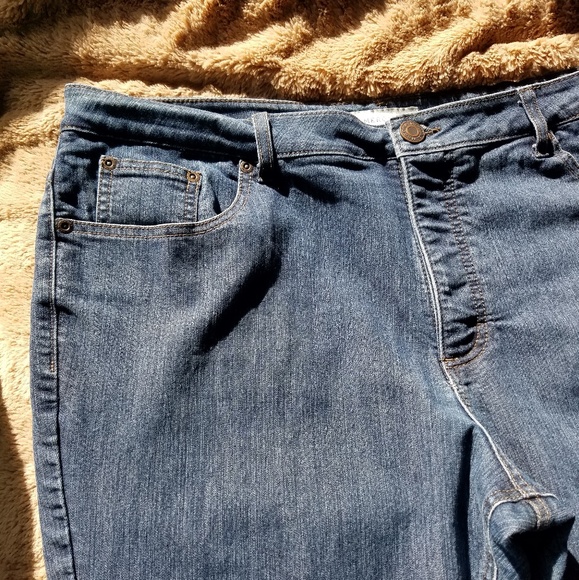 Standard 5 pocket blue jeans plus size - Picture 3 of 5